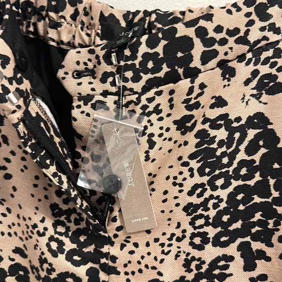 NWT J.Crew Peyton Leopard Print, Linen Blend, High Rise, Cropped Pants, Size 2. - Picture 9 of 10